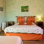 Domaine Du Mas Bazan 3*