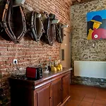 Domaine Du Mas Bazan 3*