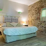 Pensión Domaine Du Mas Bazan 3*