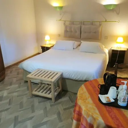 Domaine Du Mas Bazan Guest house Alenya