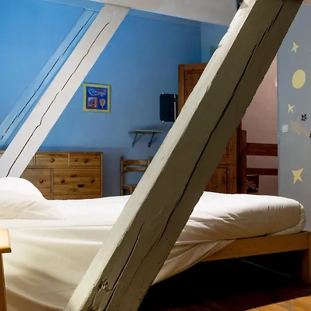Gæstehus Domaine Du Mas Bazan 3*