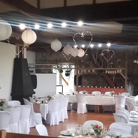 Domaine Du Mas Bazan 3*