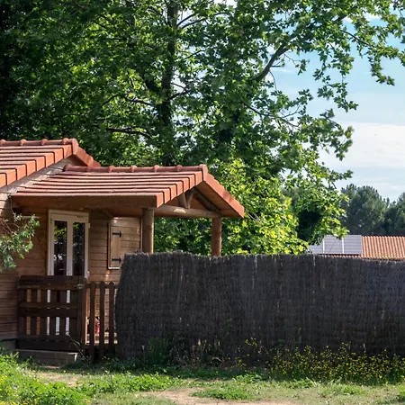 Domaine Du Mas Bazan Guest house Alenya
