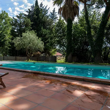 Domaine Du Mas Bazan 3*