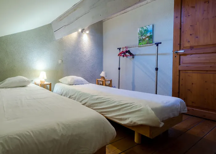 Domaine Du Mas Bazan 3*